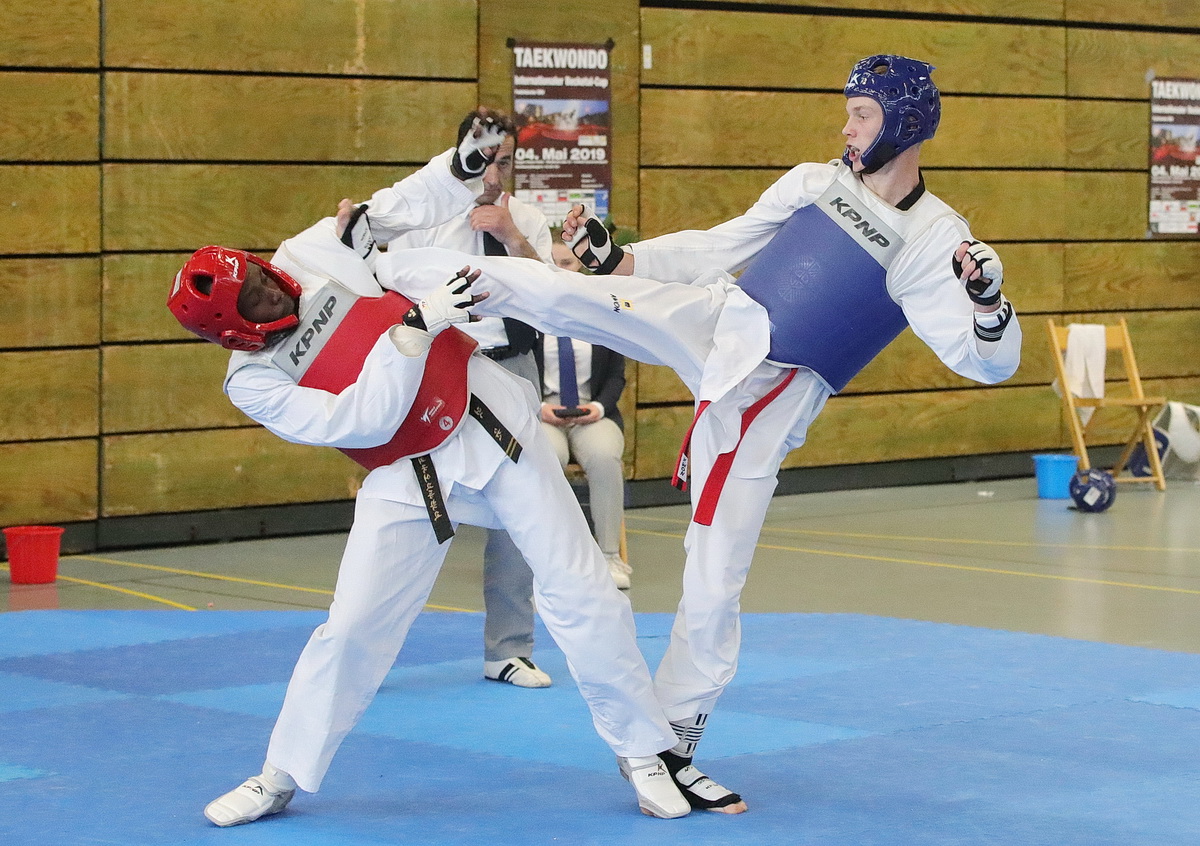 /2019/05/4-5-2019taekwg16.JPG