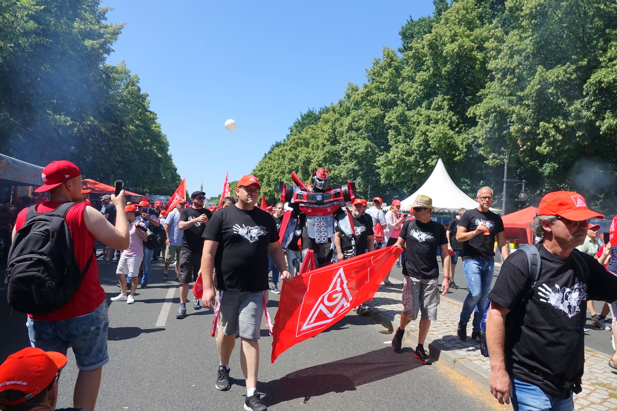 /2019/06/29-6-2019fairwandelg3.JPG