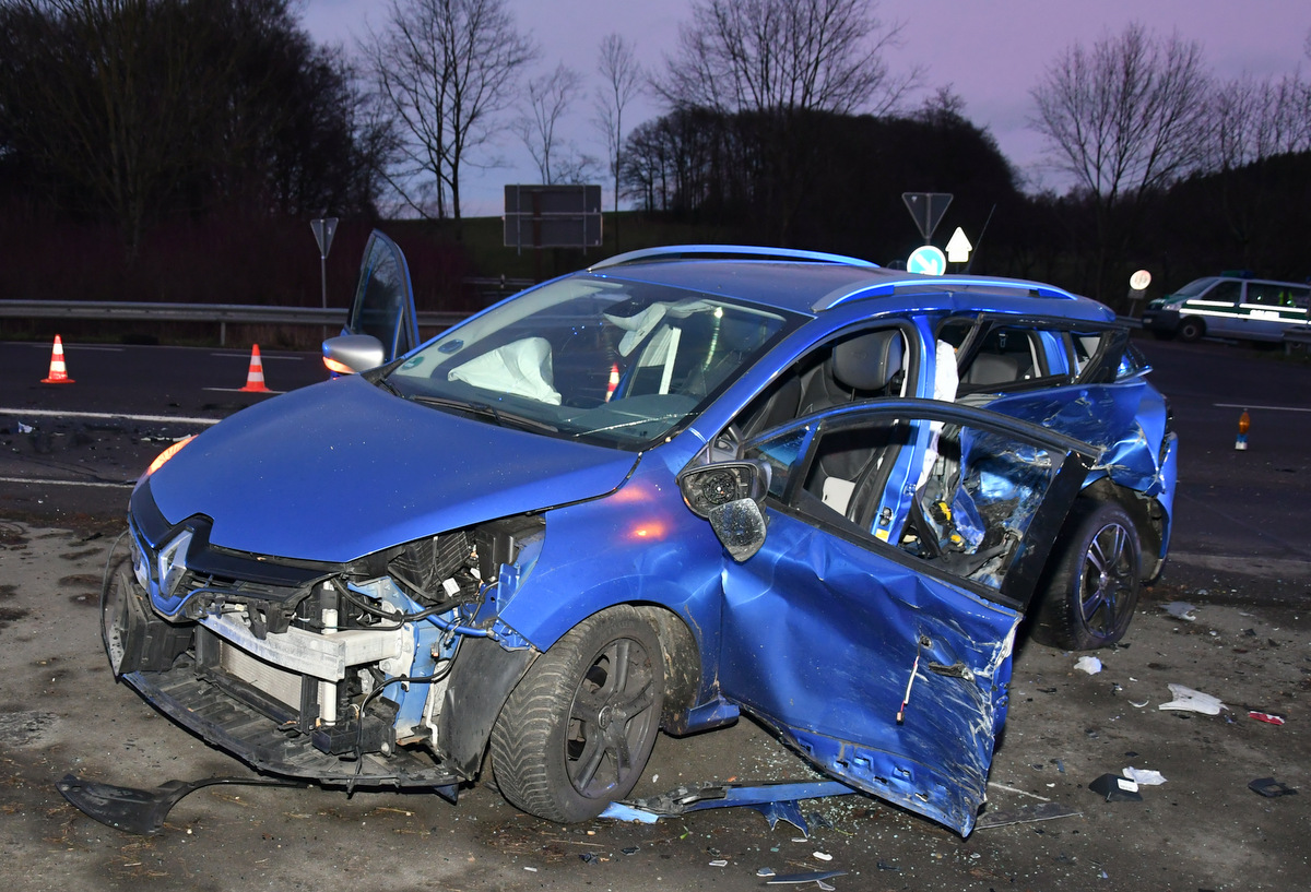 /2020/01/20-01-2020Unfall_Ekig4.JPG