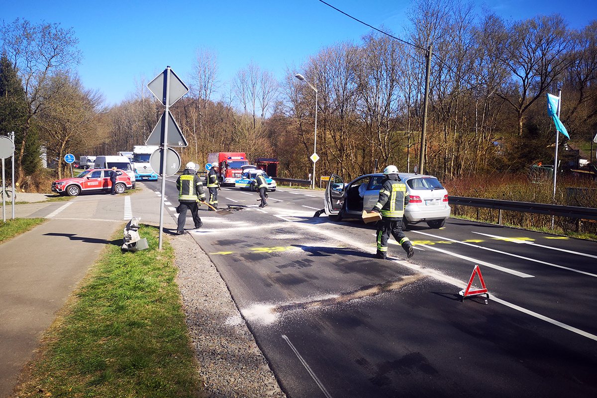 /2020/04/01-04-2020unfallwestg05.jpg