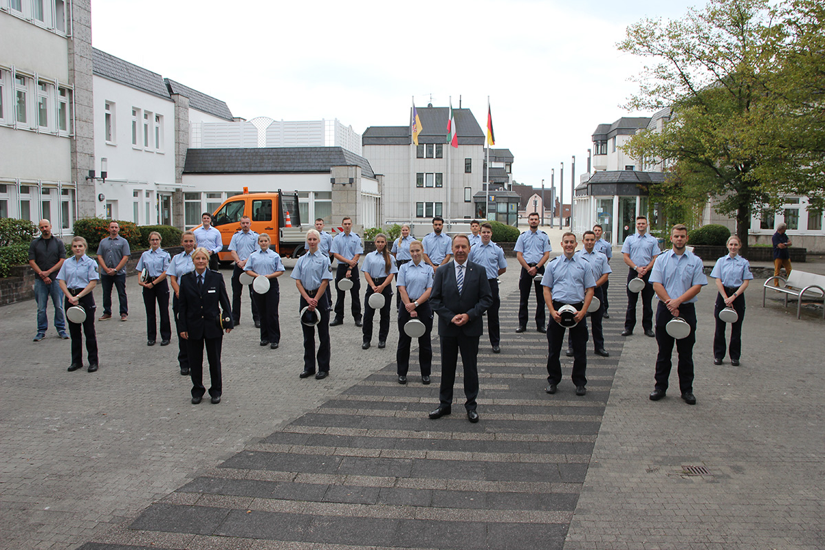 /2020/09/01-09-2020PolizeiVereidigungg01.jpg