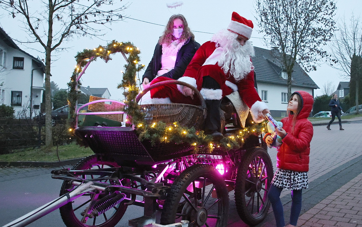 /2020/12/06-12-2020nikolausg08.JPG
