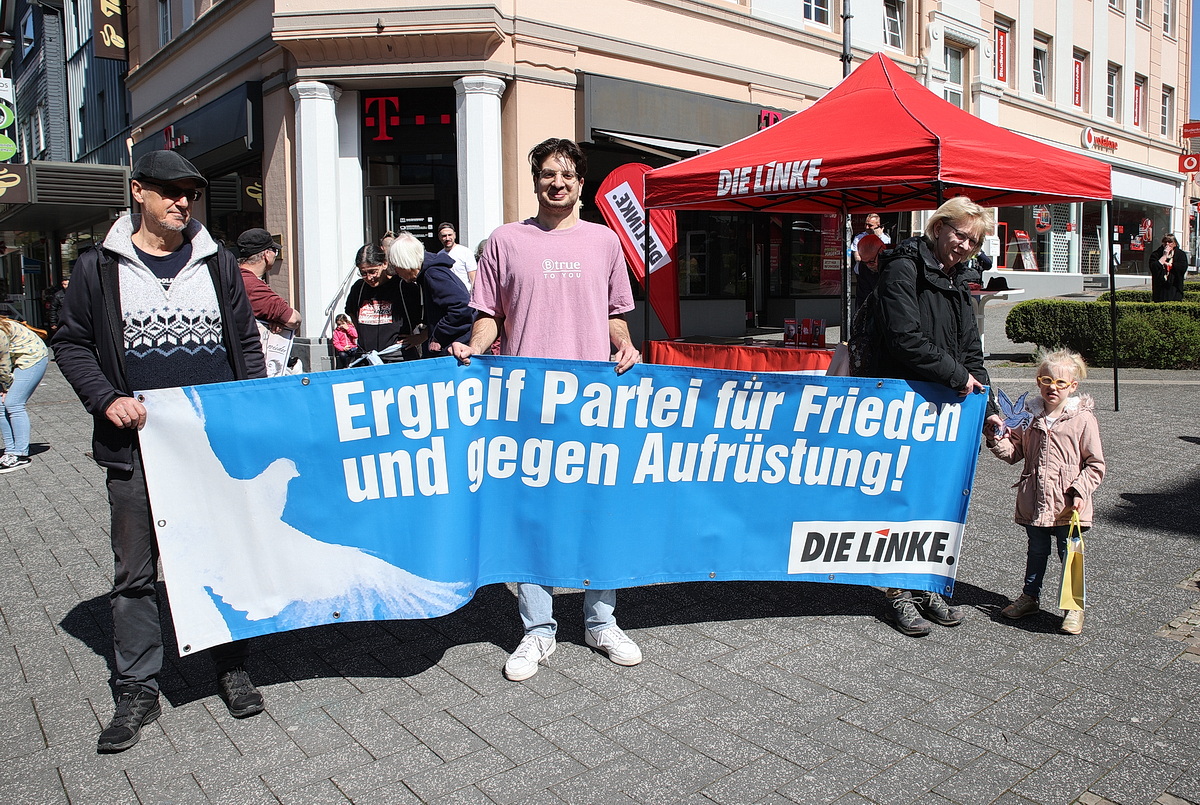 /2022/04/16-04-2022demog%2009.JPG