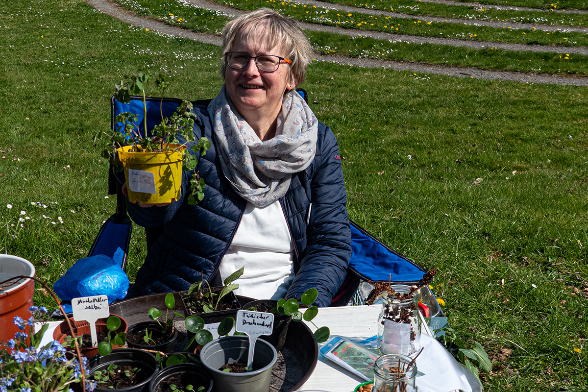 /2022/04/23-4-2022pflanzentauschg05.jpg