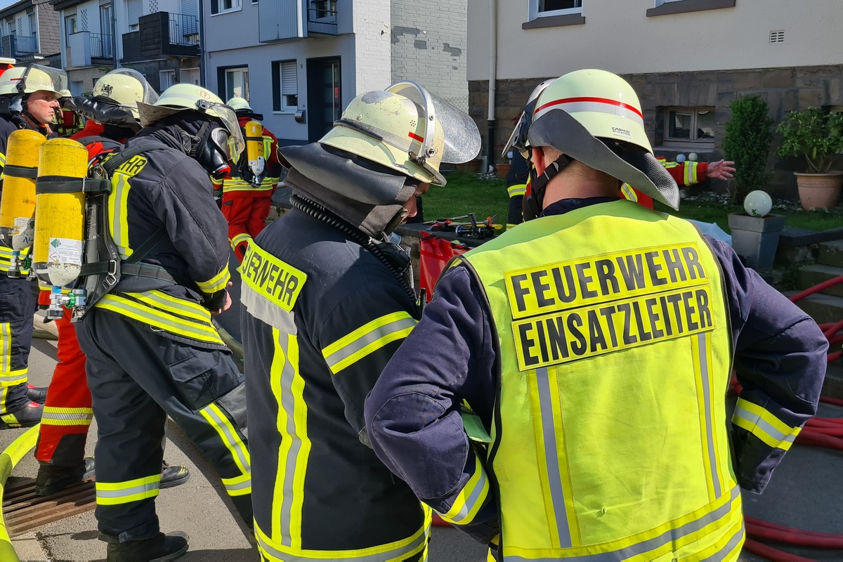 /2022/05/08-05-2022feuerwiehlmuendeng04.jpg