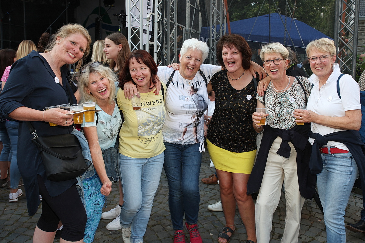 /2022/06/12-06-2022openairg%2010.JPG
