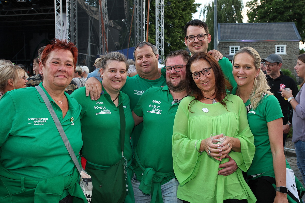 /2022/06/12-06-2022openairg%2014.JPG