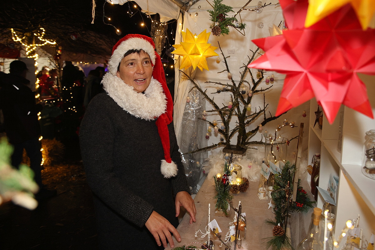 /2022/11/26-11-2022adventszauberg%2002.JPG