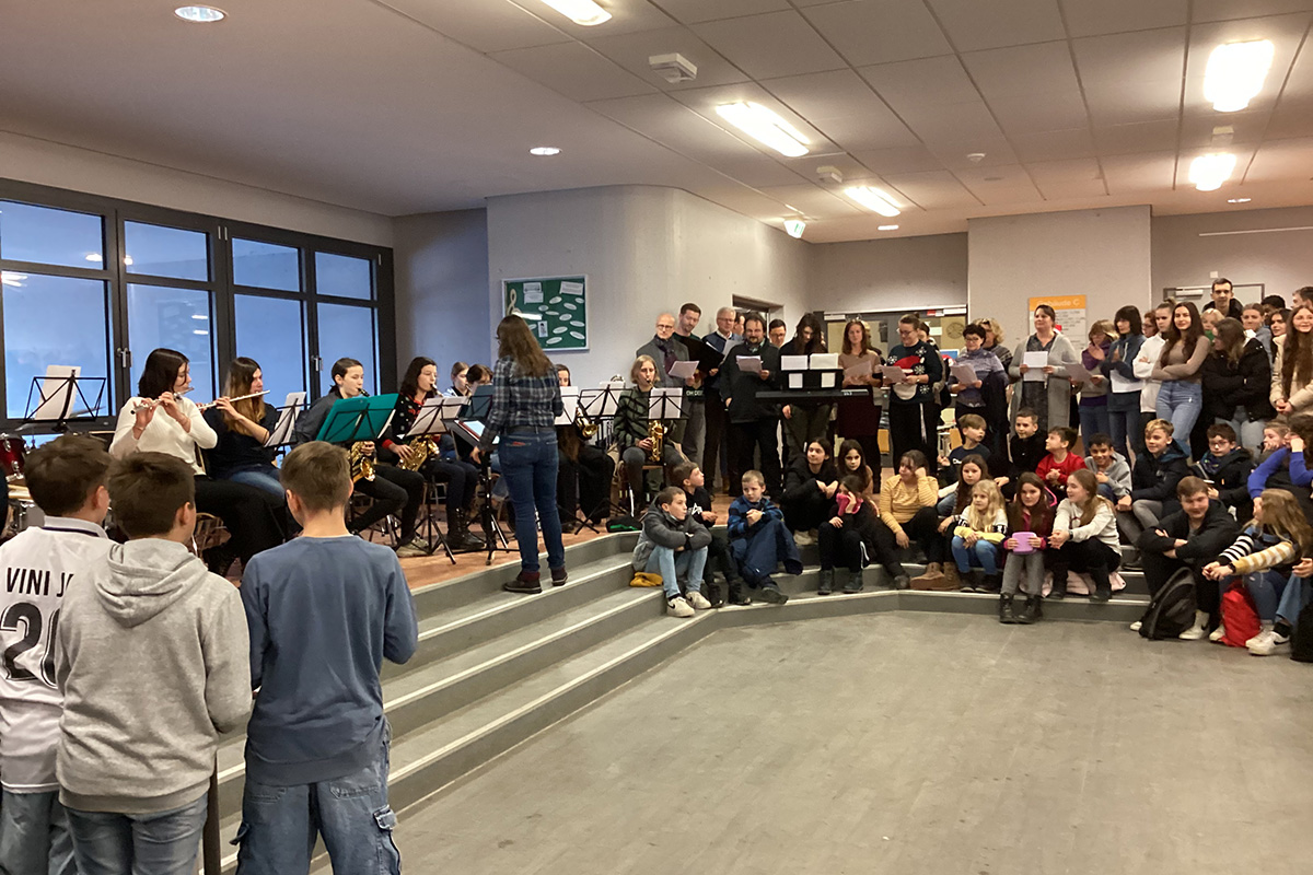 Premiere an der Gesamtschule OberbergAktuell