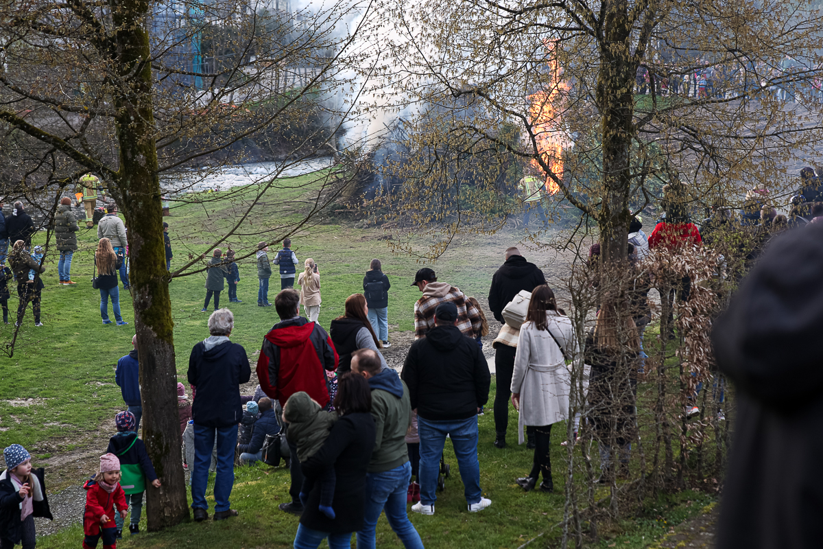 /2023/04/09-03-2023Osterfeuer_g08.jpg