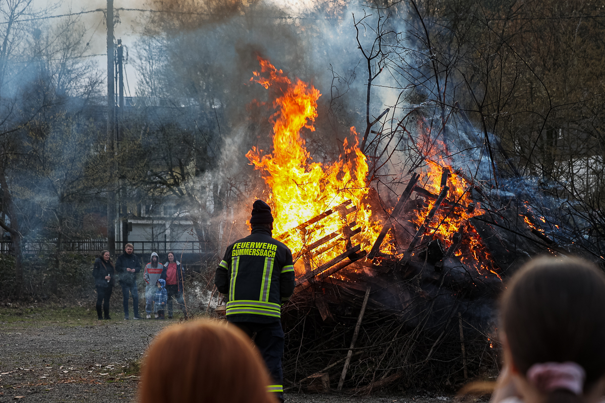 /2023/04/09-03-2023Osterfeuer_g14.jpg