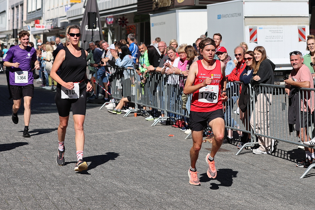 /2023/09/25-09-2023stadtlaufg%2038.JPG