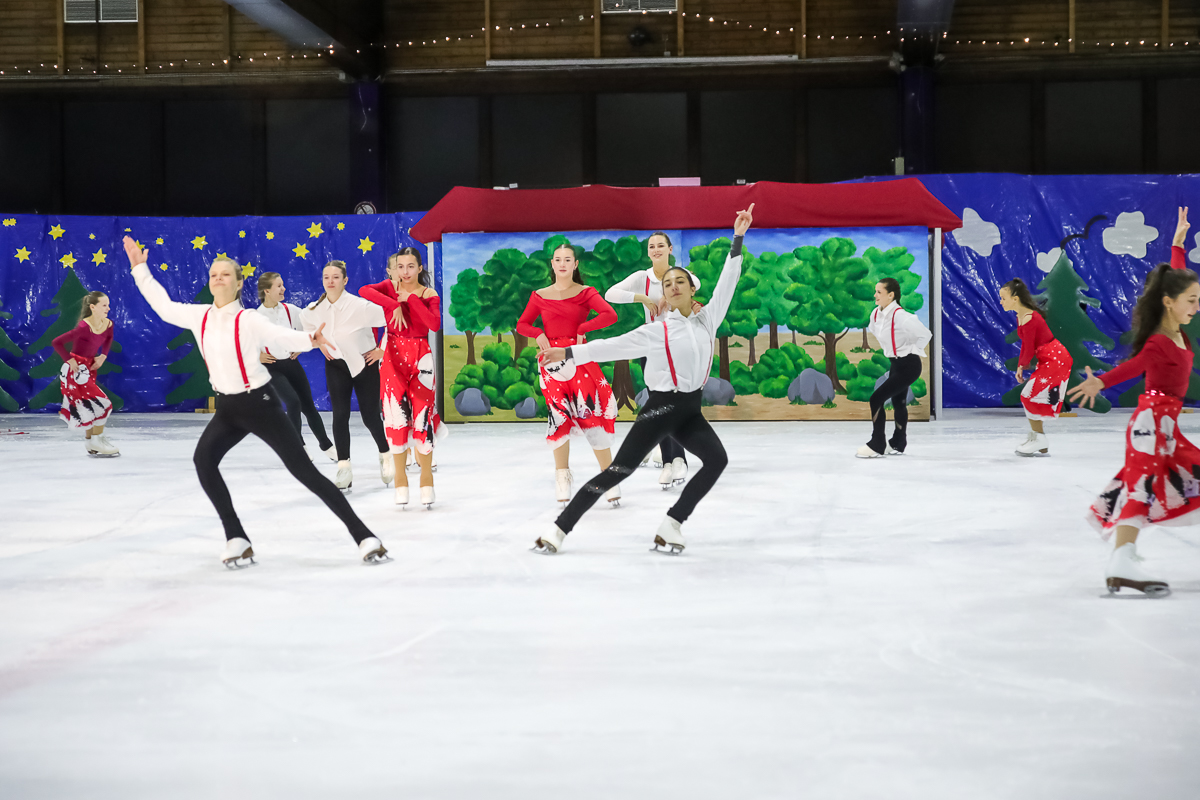 /2023/12/17-12-2023Eislauf_g17.jpg