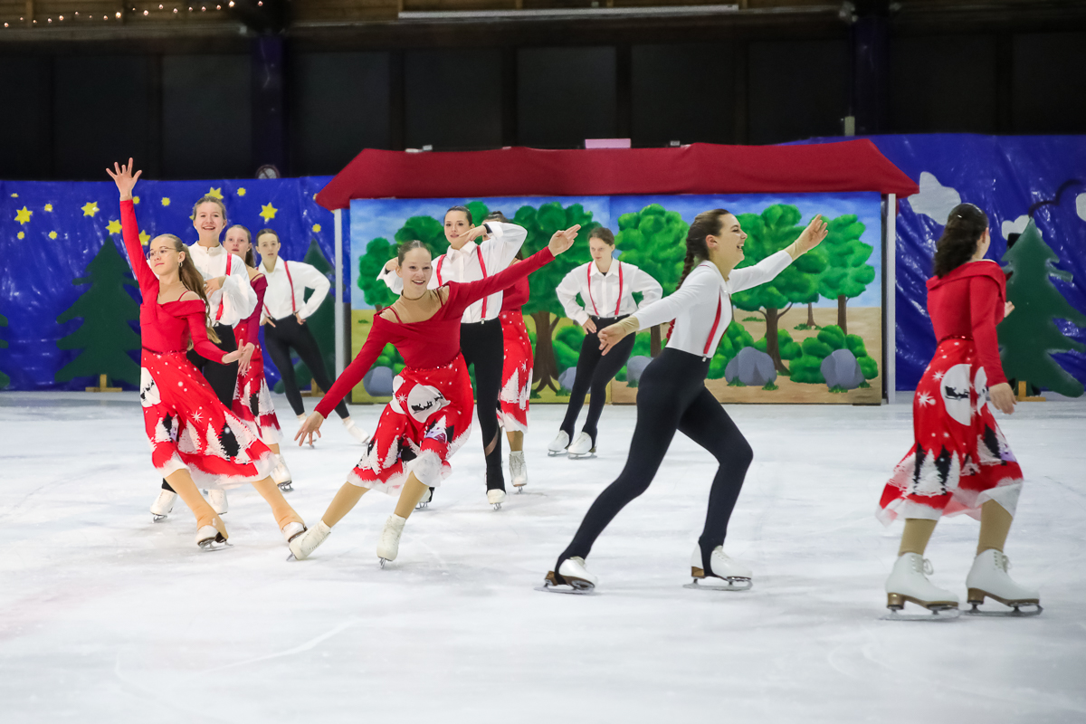 /2023/12/17-12-2023Eislauf_g18.jpg