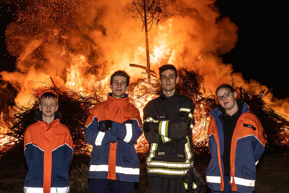 /2024/03/31-03-2024Osterfeuer_g07.jpg