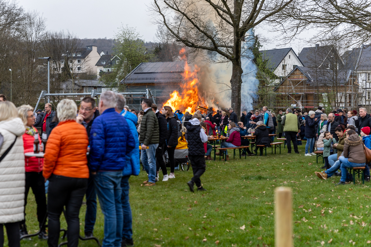 /2024/03/31-03-2024Osterfeuer_g08.jpg