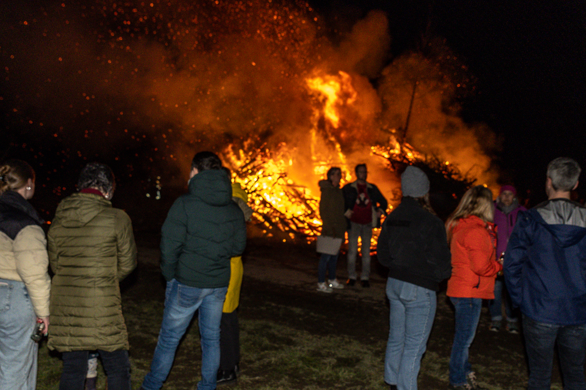 /2024/03/31-03-2024Osterfeuer_g30.jpg