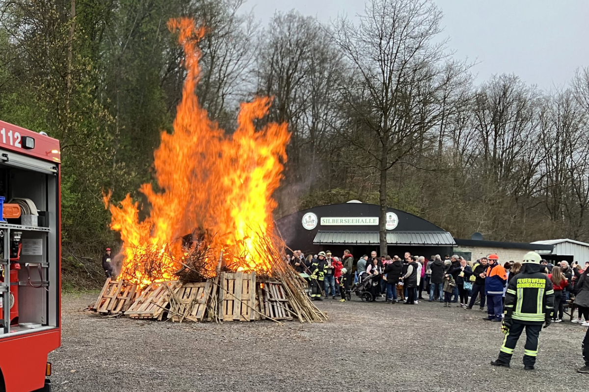 /2024/03/31-03-2024Osterfeuer_g31.jpg