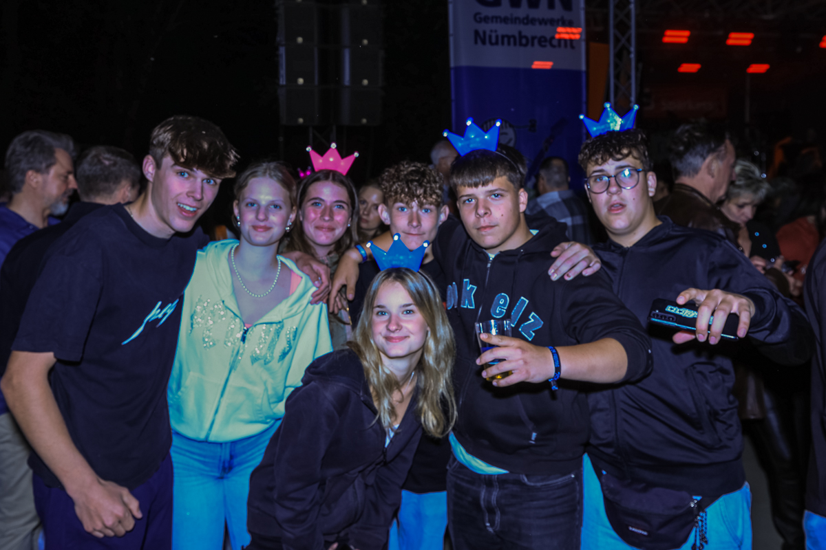 /2024/07/13-07-2024Lichterfest_g13.jpg