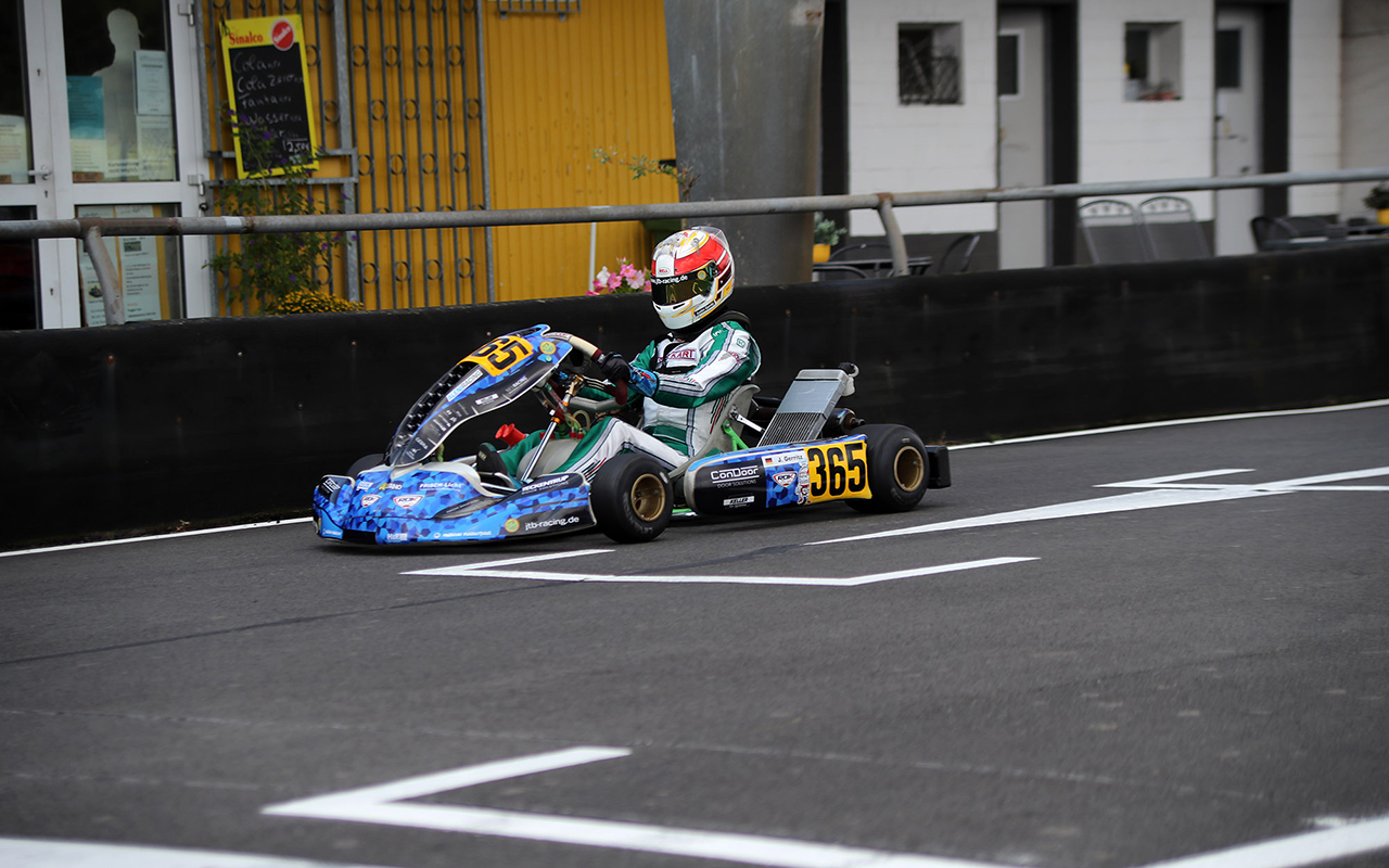 /2024/08/25-08-2024-kart-hahn-03.JPG