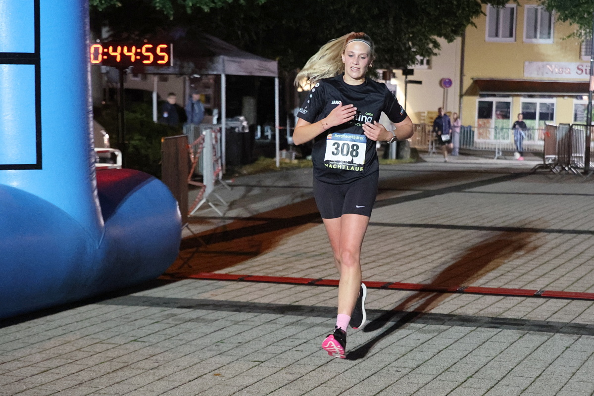 /2025/09/06-09-2025nachtlaufg%2014.JPG
