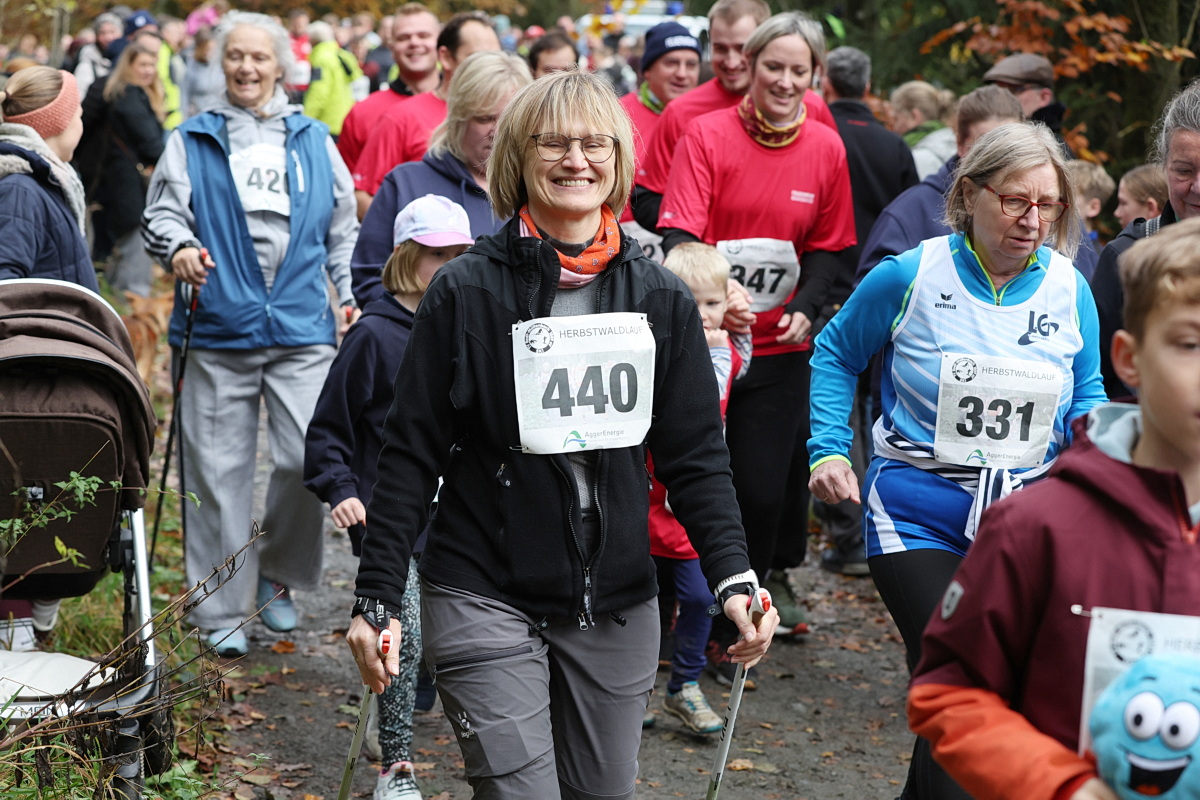 /2025/11/02-11-2025waldlaufg%2009.JPG