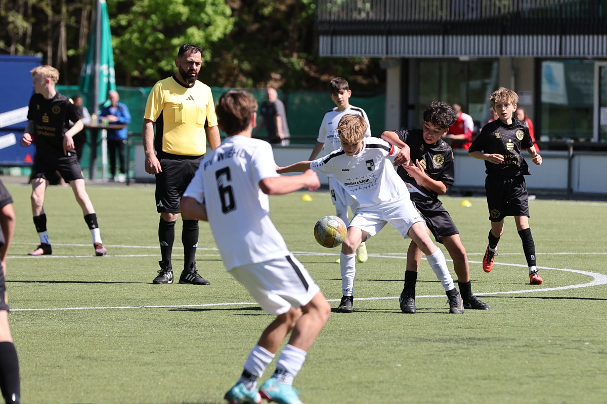 /2026/05/01-05-2026fbjugendg%2001.JPG