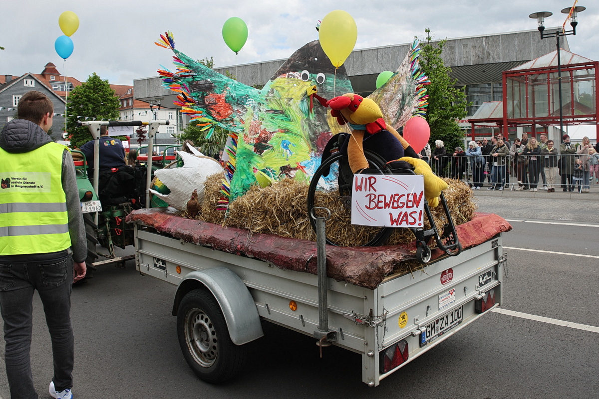 /2026/05/17-05-2026festzugg%2024.JPG
