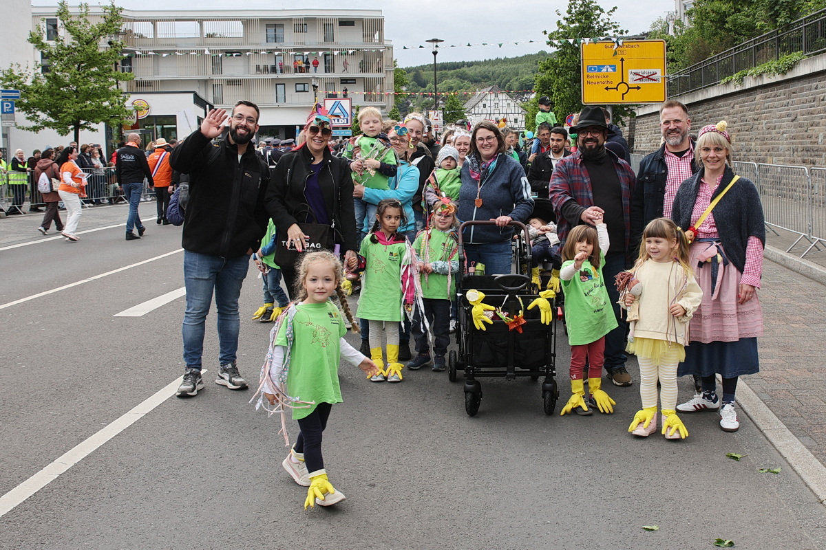 /2026/05/17-05-2026festzugg%2025.JPG