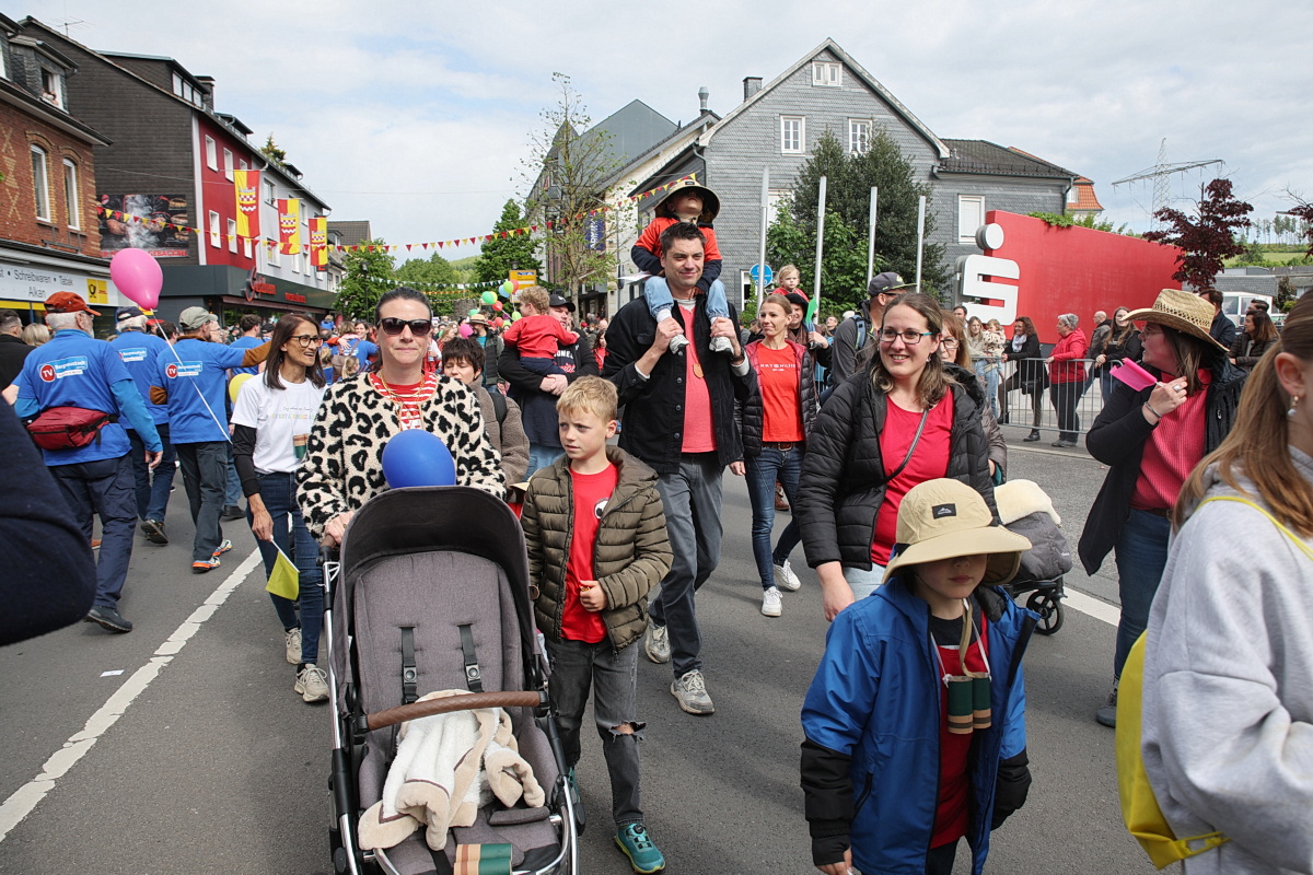/2026/05/17-05-2026festzugg%2050.JPG