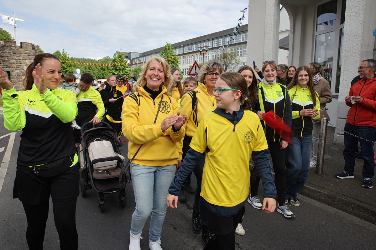 /2026/05/17-05-2026festzugg%2058.JPG