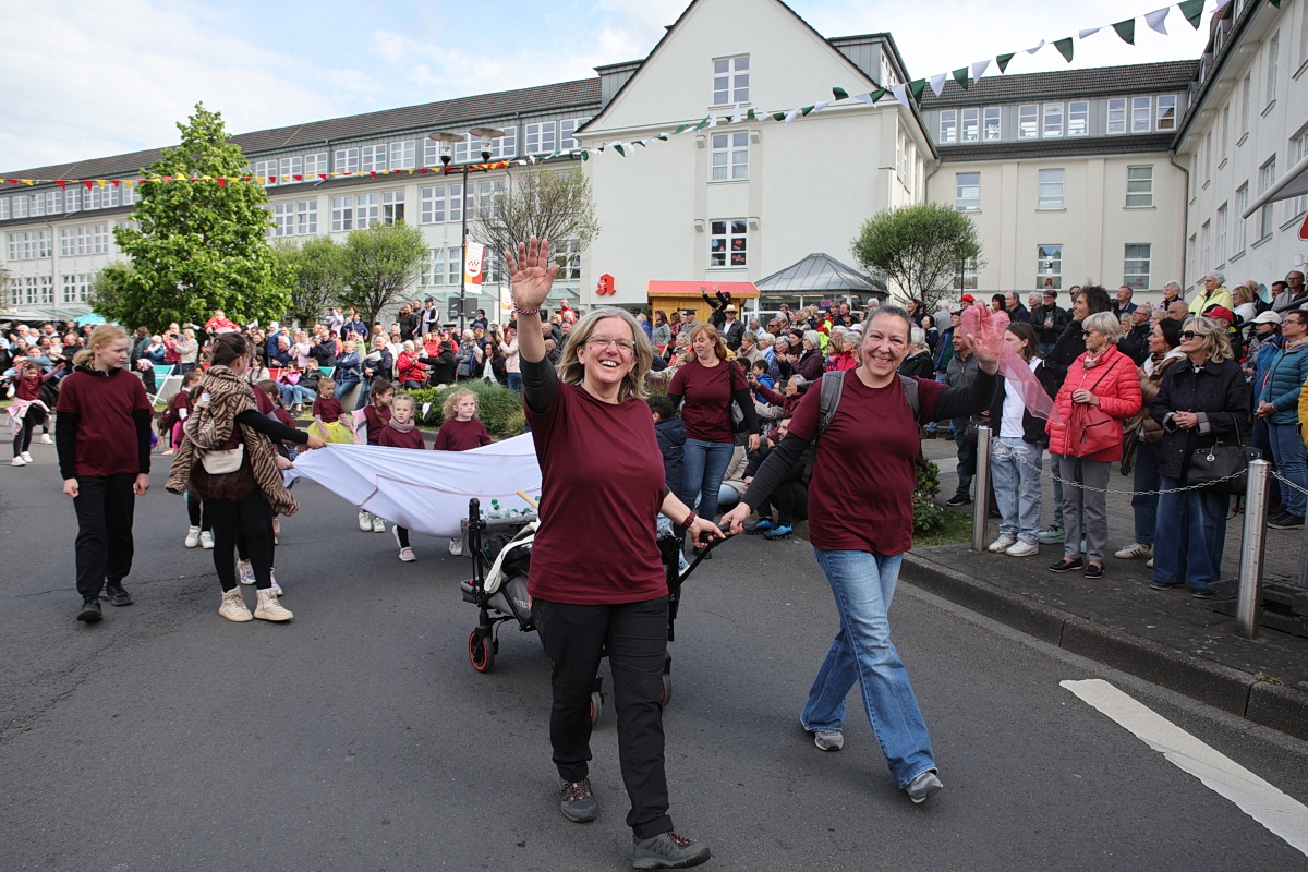 /2026/05/17-05-2026festzugg%2064.JPG
