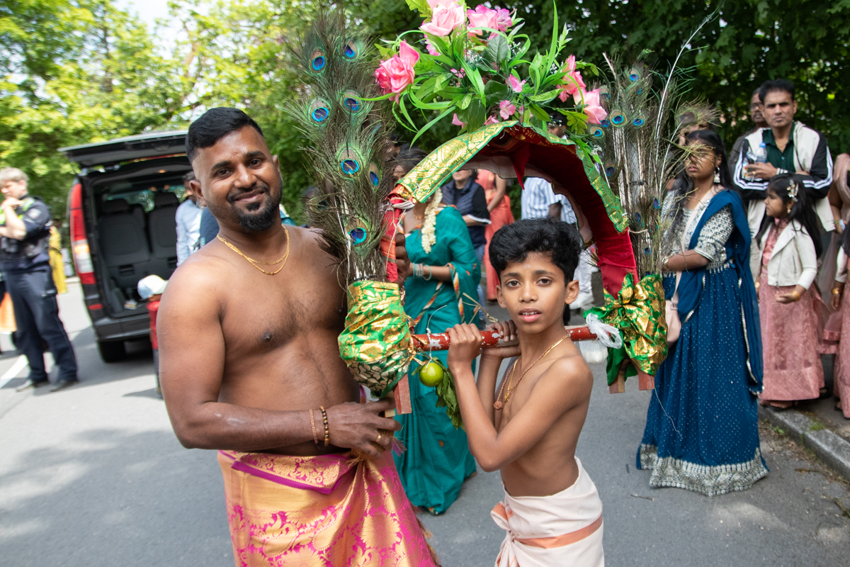 /2026/06/14062026hindutempelfestg1-13.jpg
