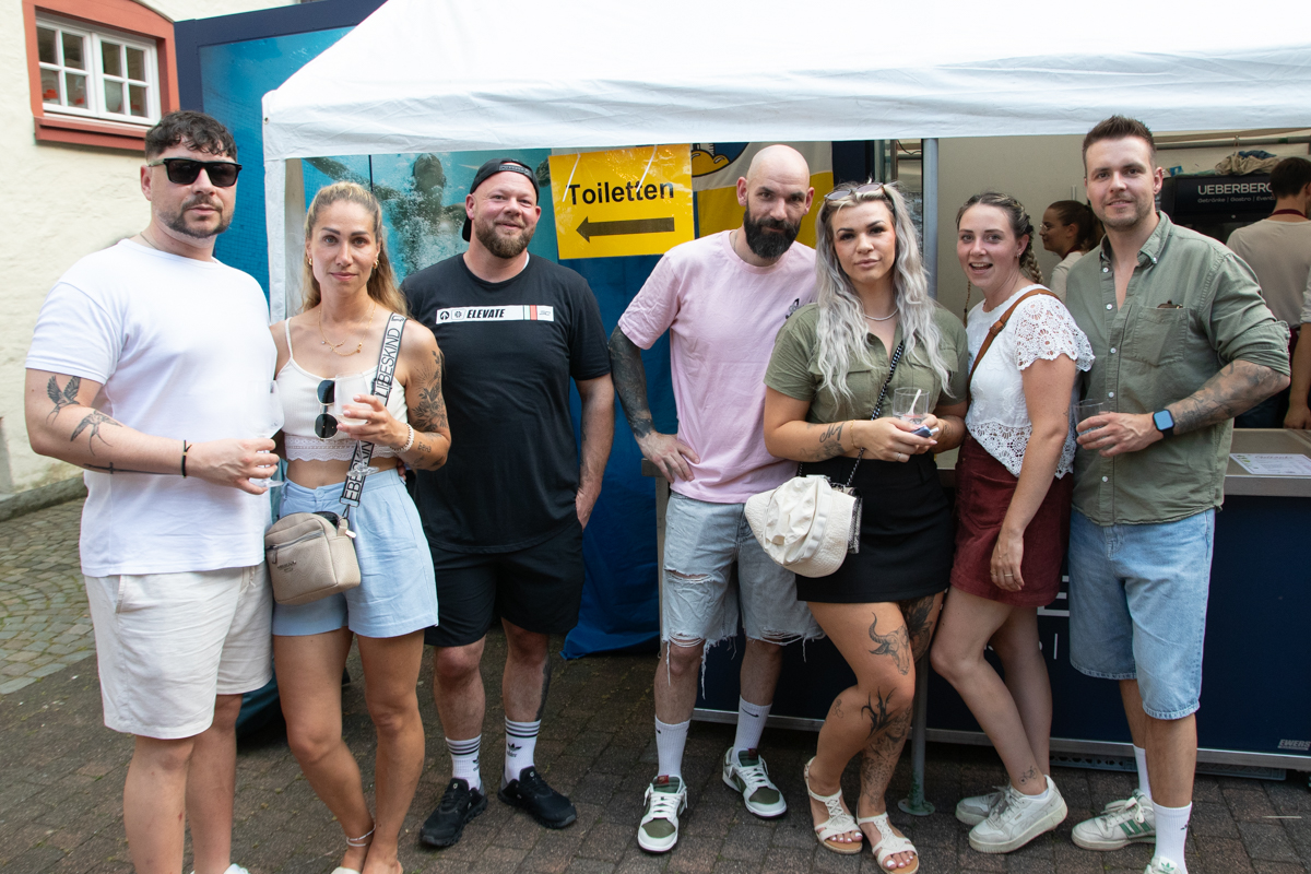 /2026/06/26-06-2026WeinfestBielsteing03.jpg