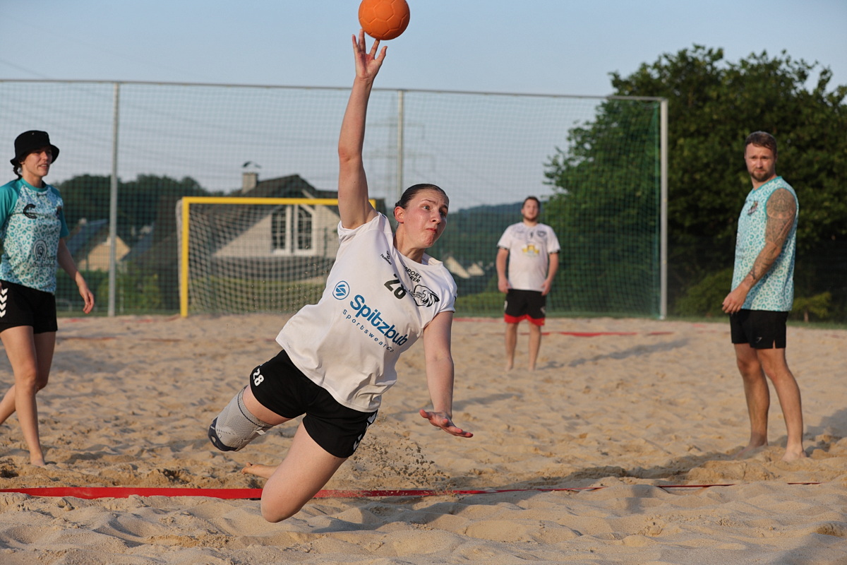 /2026/06/27-06-2026beachg%2013.JPG