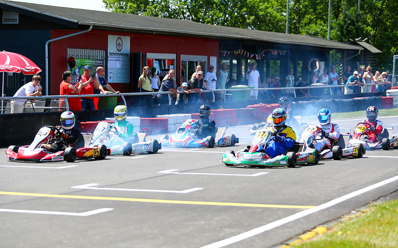 /2026/06/28-06-2026-Kartrennen-hahn-024-g.JPG