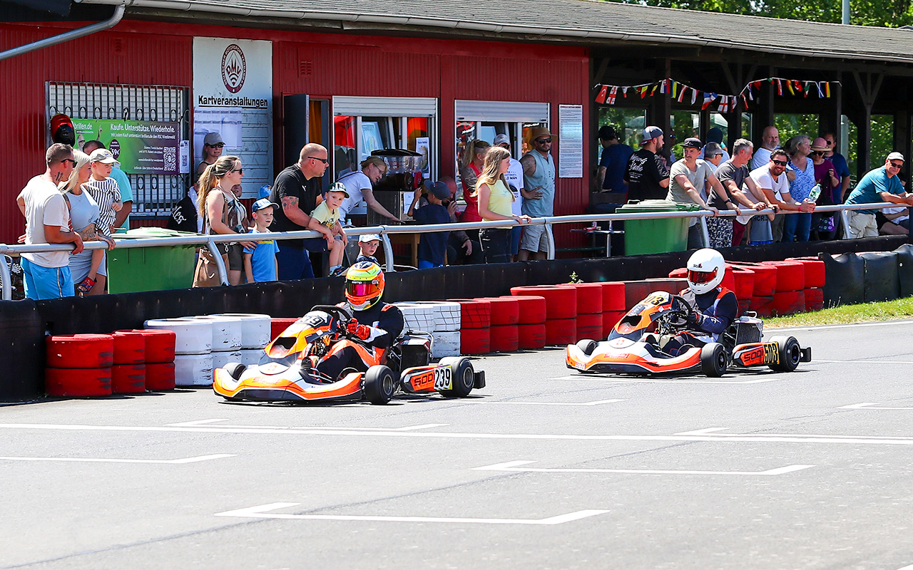 /2026/06/28-06-2026-Kartrennen-hahn-051-g.JPG