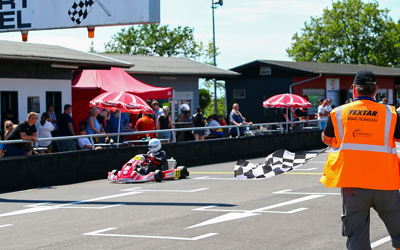 /2026/06/28-06-2026-Kartrennen-hahn-078-g.JPG