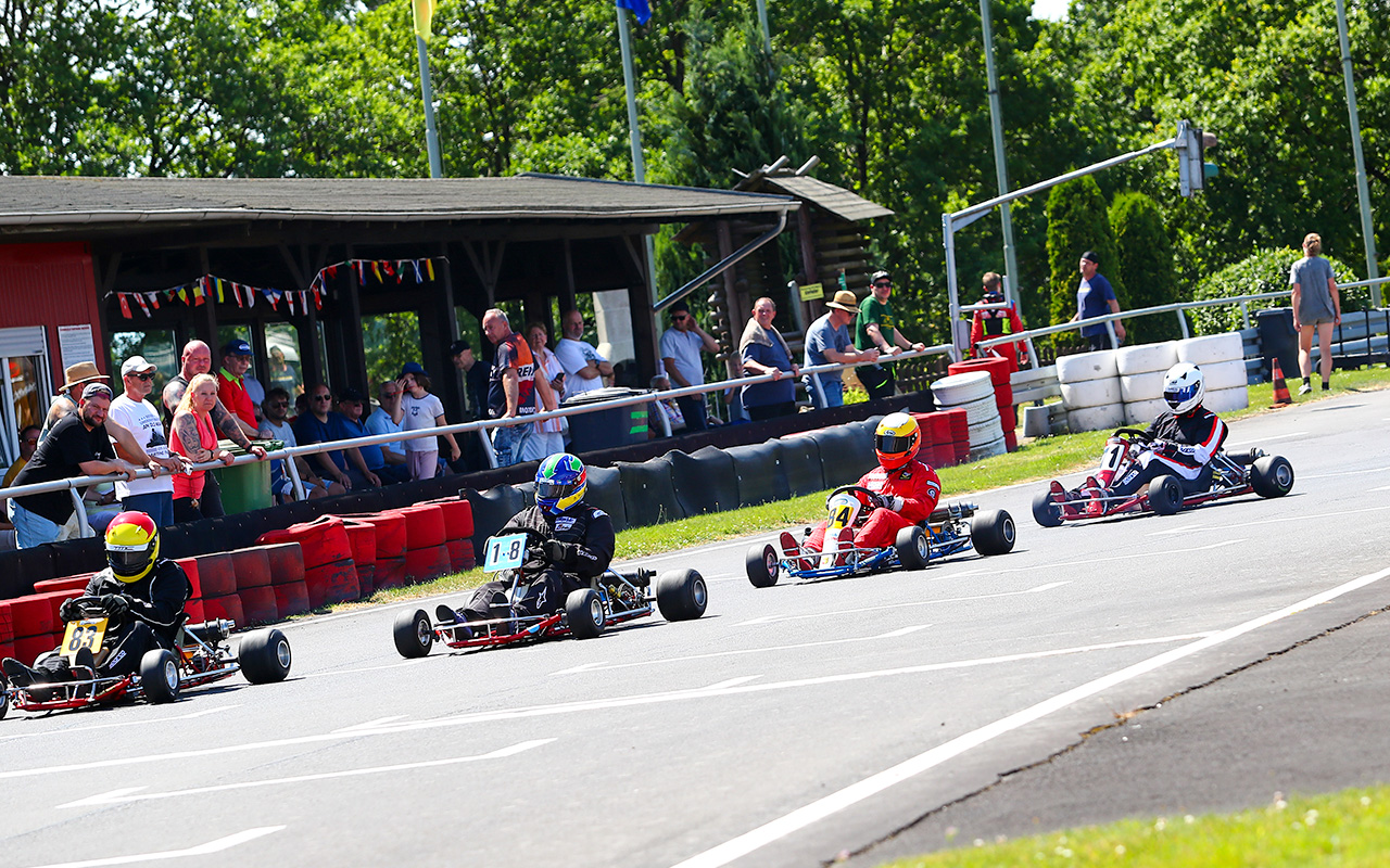 /2026/06/28-06-2026-Kartrennen-hahn-097-g.JPG