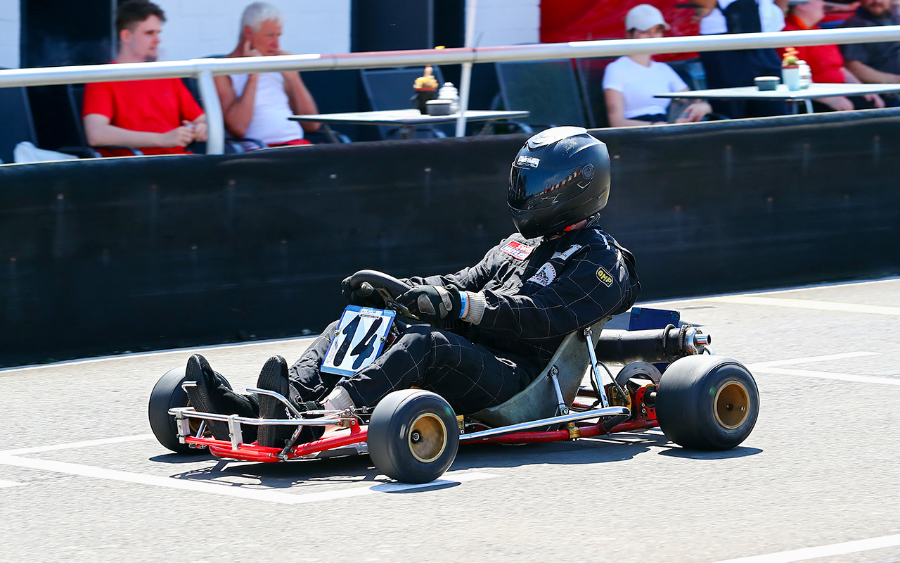 /2026/06/28-06-2026-Kartrennen-hahn-105-g.JPG