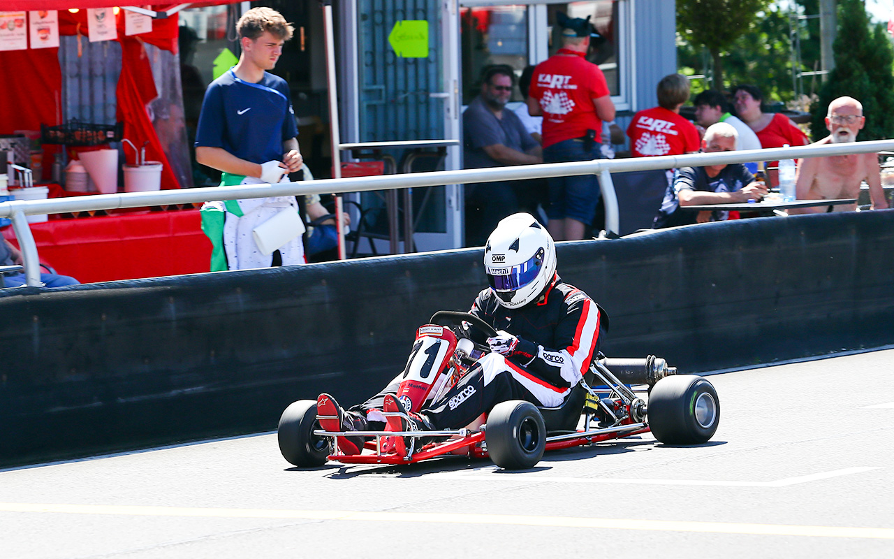 /2026/06/28-06-2026-Kartrennen-hahn-106-g.JPG