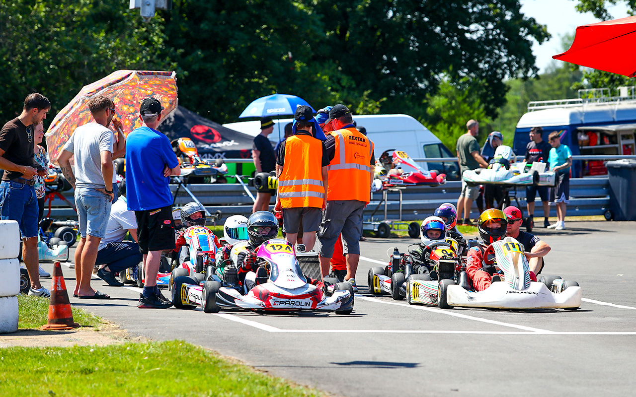 /2026/06/28-06-2026-Kartrennen-hahn-109-g.JPG