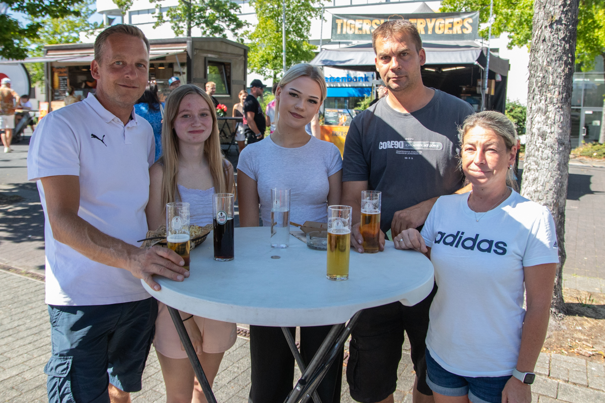 /2026/08/08-08-2026streetfoodfestivalwaldbroelg16.jpg