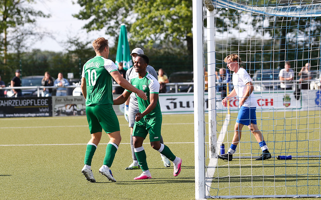 /2026/08/23-08-2026-FB-Pokal-Elsenroth-Broeltal-40.JPG