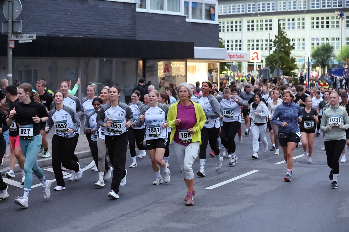 /2026/09/11-09-2026nachtlaufg%2042.JPG