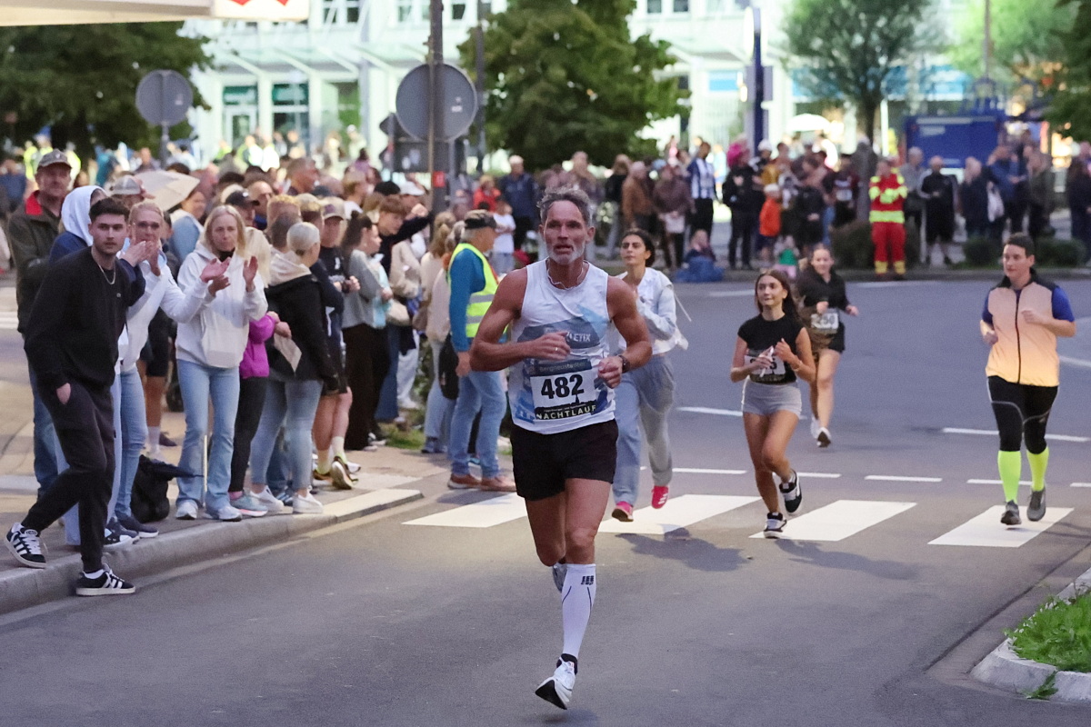 /2026/09/11-09-2026nachtlaufg%2054.JPG
