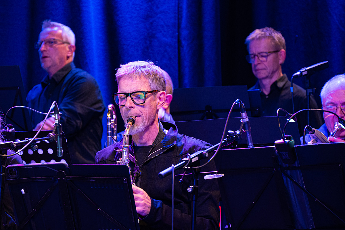 /2026/10/09-10-2026swingcompanyg07.jpg