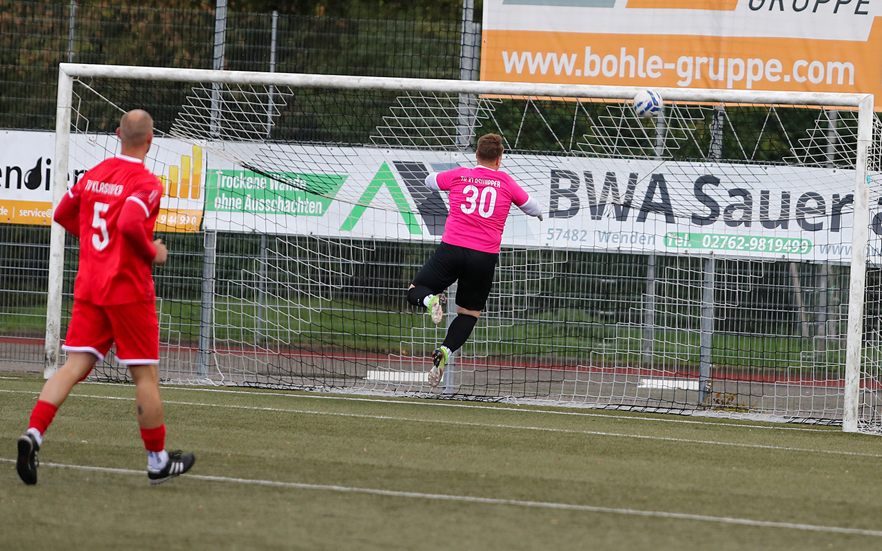 /2026/10/11-10-2026-FKLA-Derschlag-Klaswipper-01.JPG