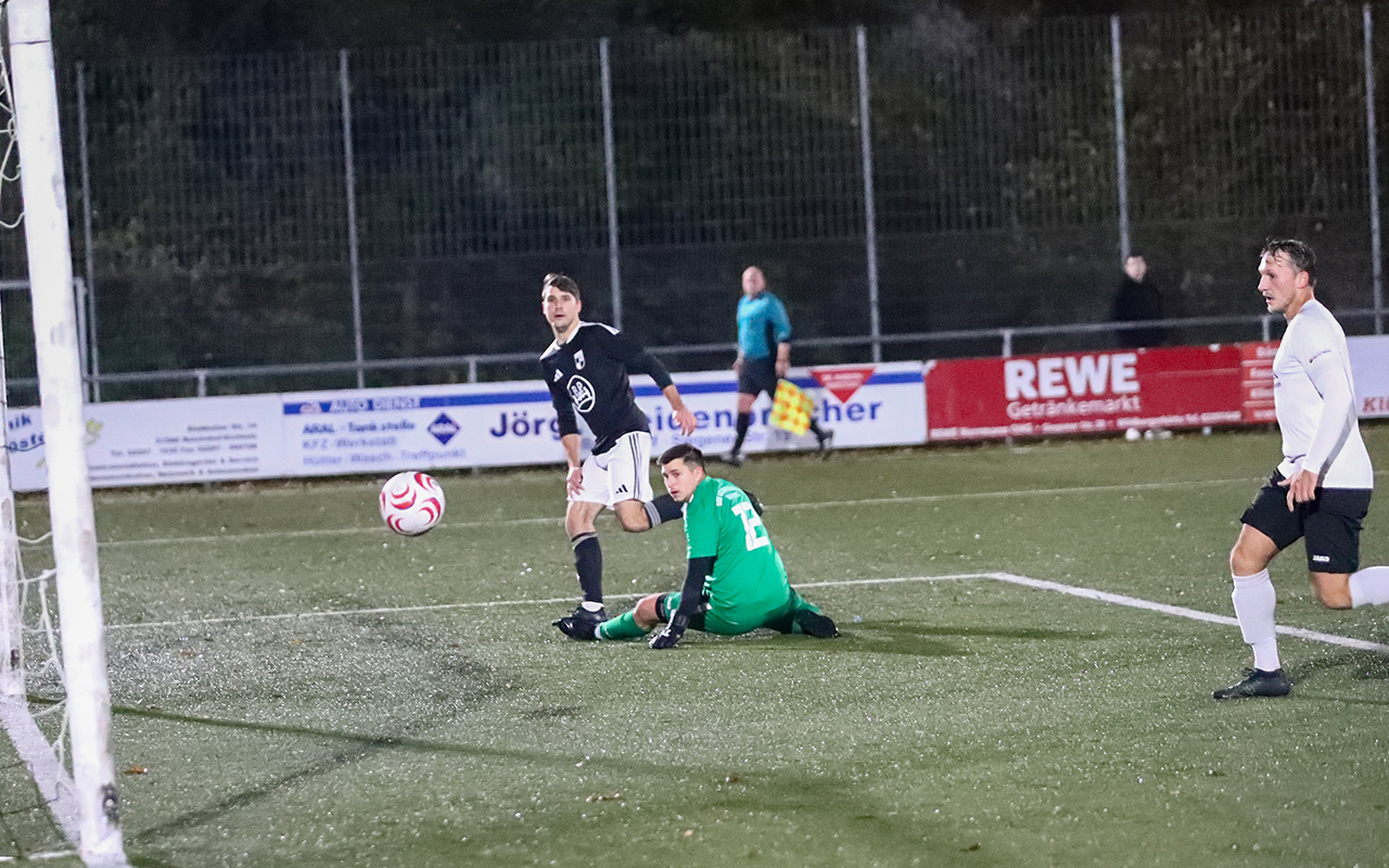 /2026/10/28-10-2026-Pokal-H%C3%BCtte-Wiehl-37.JPG