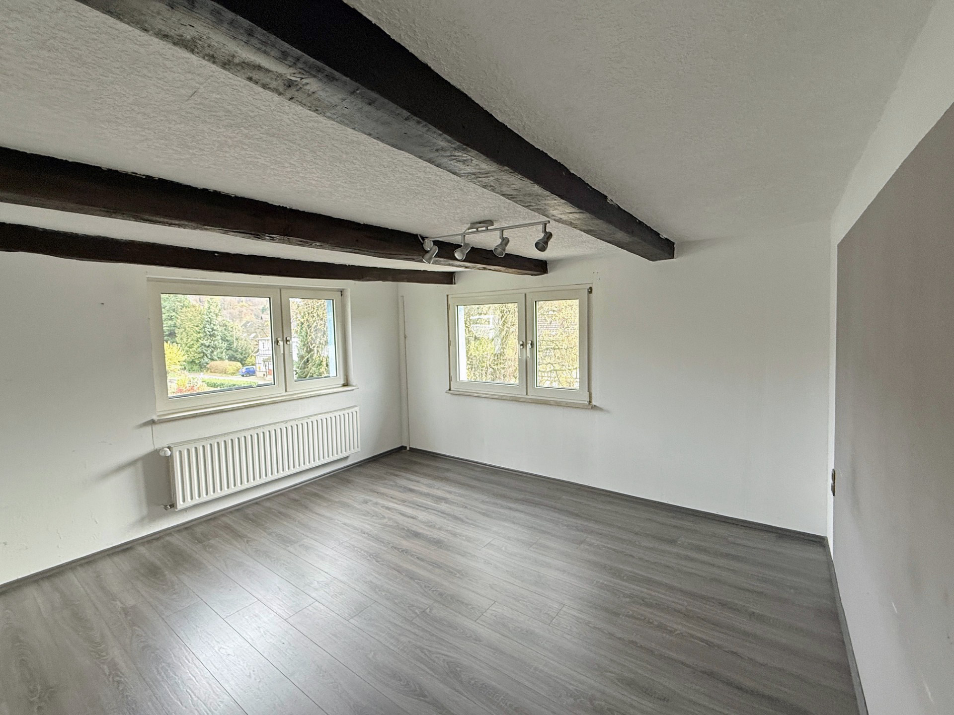 /Immobilien/Importierte%20Bilder/27741120.jpg